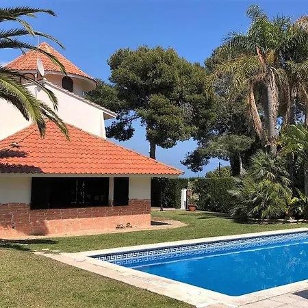Singular En Salou. Piscina Y Jardin Privados Villa *