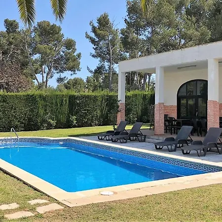 Villa Singular En Salou. Piscina Y Jardin Privados *